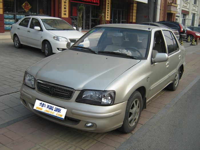 一汽夏利2006款a10l三厢