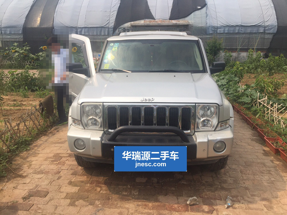 jeep 指挥官 2007款 5.7