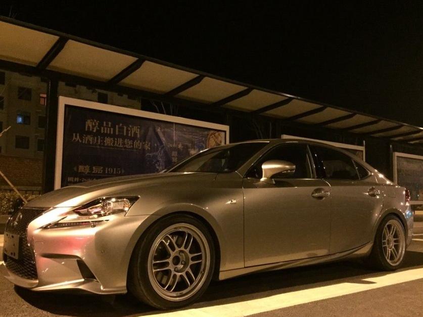 雷克萨斯is 2015款 200t 2.0l amt f sport