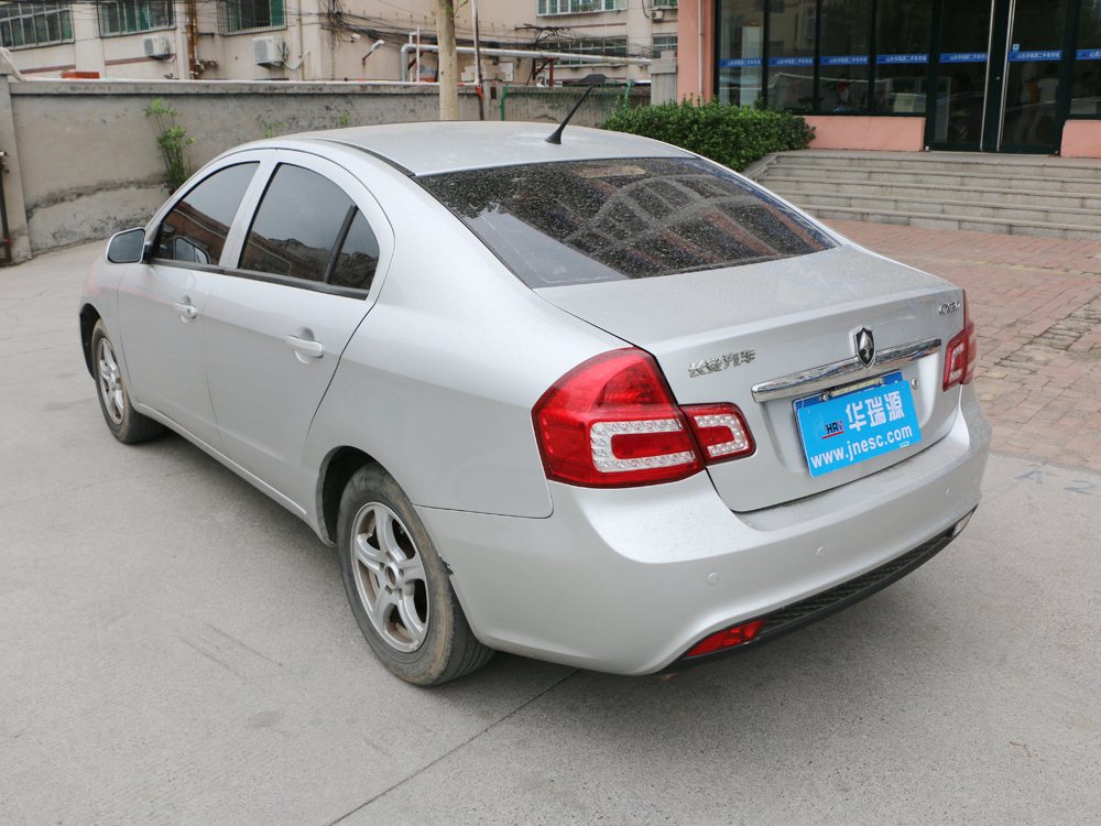 长安cx302011款 三厢 1.6l 手动舒适型