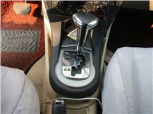 济南雪铁龙 世嘉三厢 2009款 三厢 1.6L 自动时尚型